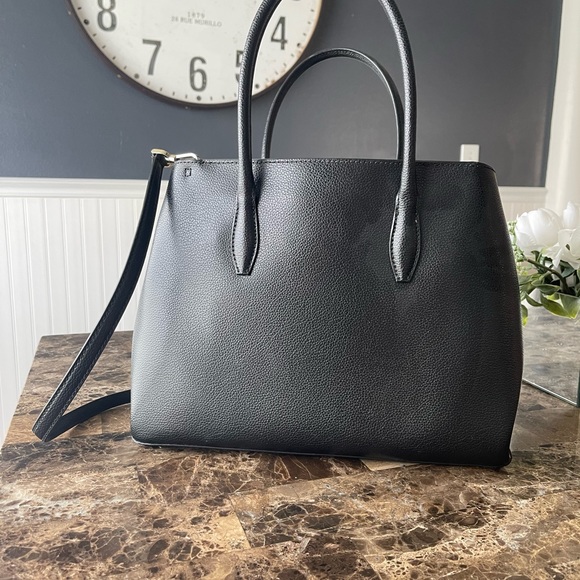 Kate Spade Tote - Picture 2 of 4